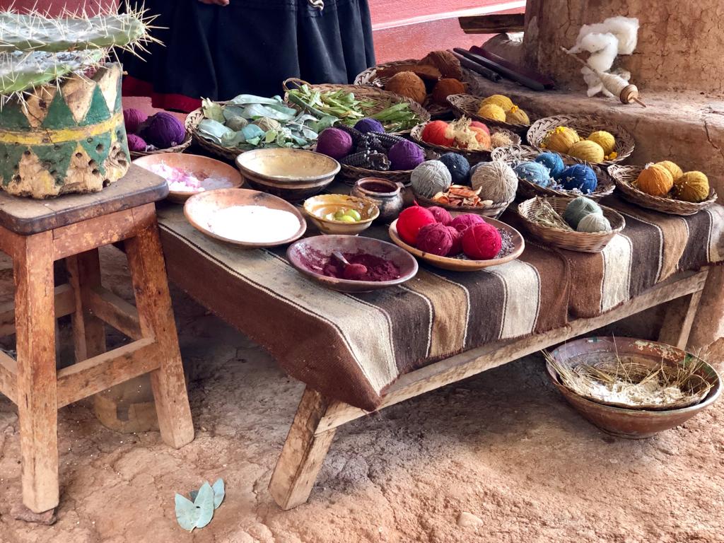 Pisac Market – Some natives articules